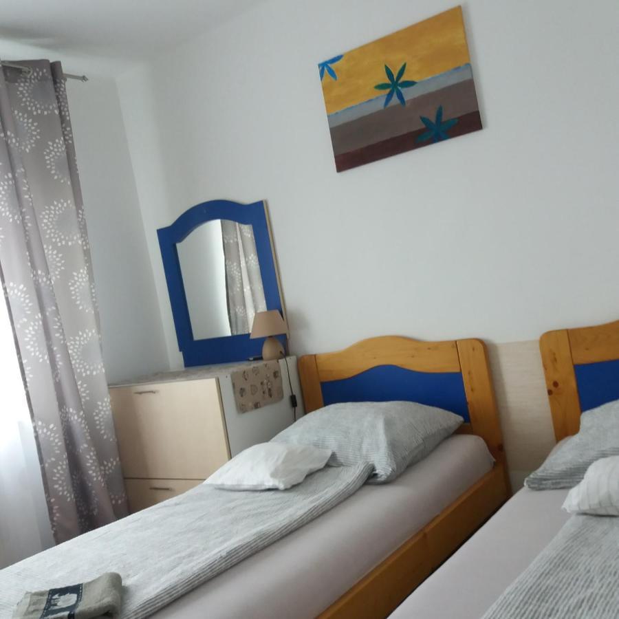 Aliz Apartman Nyíregyháza Buitenkant foto