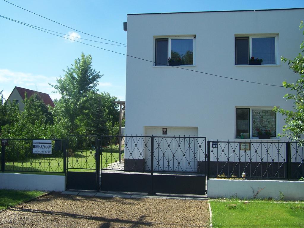 Aliz Apartman Nyíregyháza Buitenkant foto