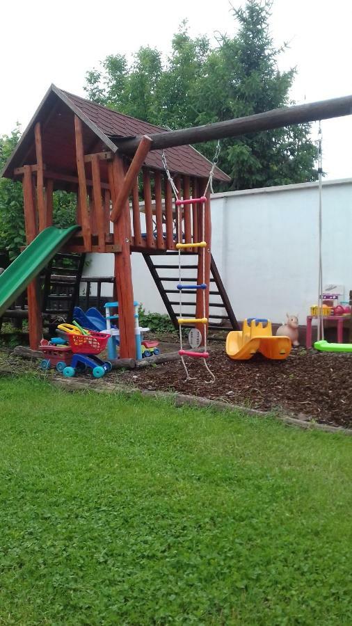 Aliz Apartman Nyíregyháza Buitenkant foto